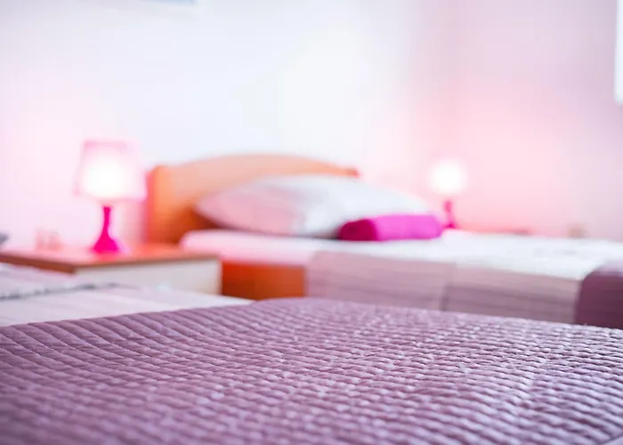 Marina 4 4-0 By Interhome