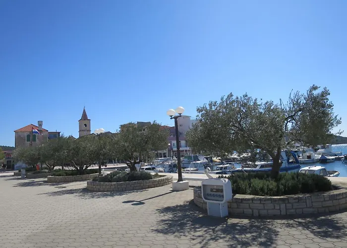 Marina 4 4-0 By Interhome