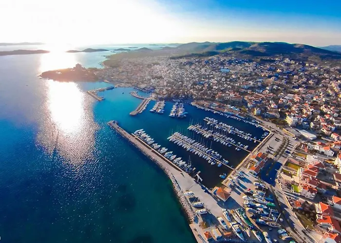 Marina 4 4-0 By Interhome